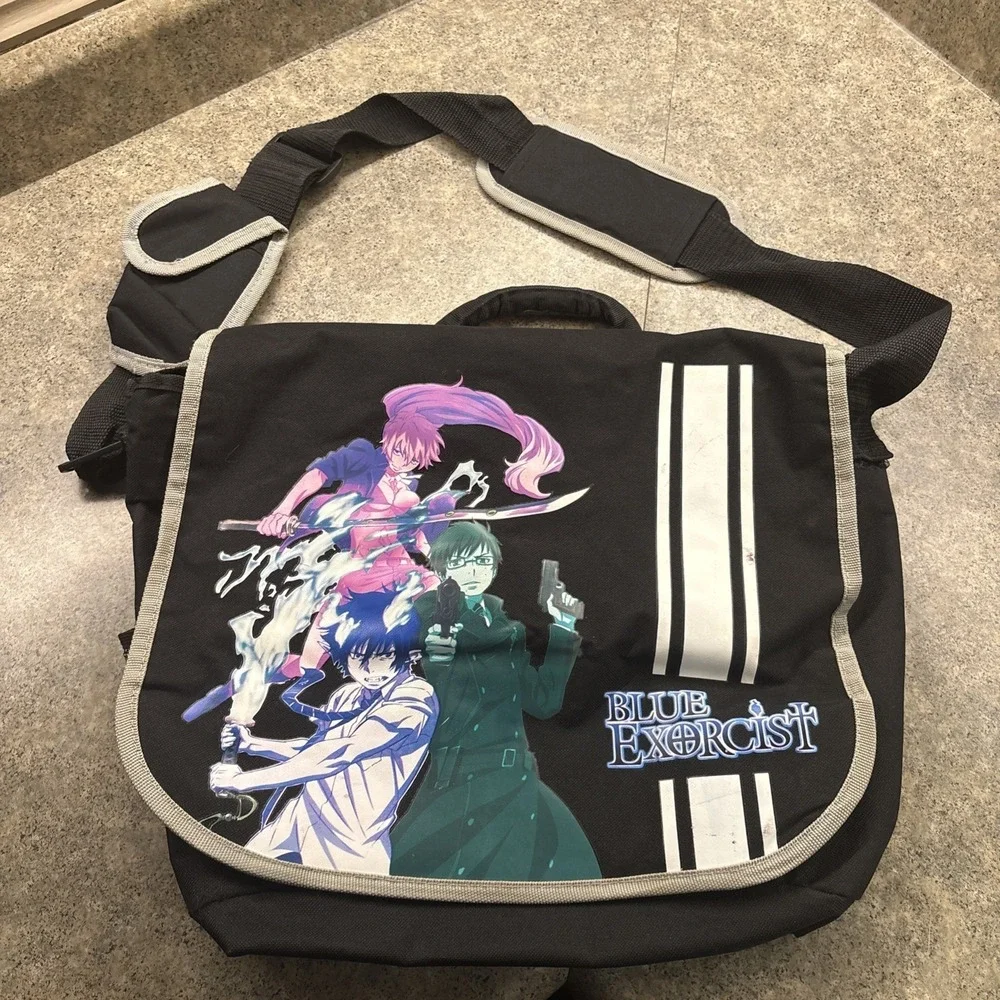 Great Eastern Entertainment Blue Exorcist Group messenger bag Anime